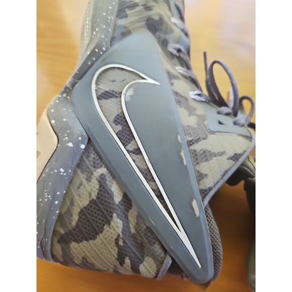 Nike‎ Zoom Field General Shoes Gray Camo Size 10 main image 12